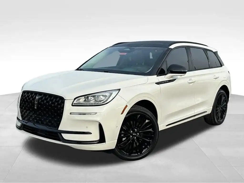2023 Lincoln Corsair Reserve AWD's photo