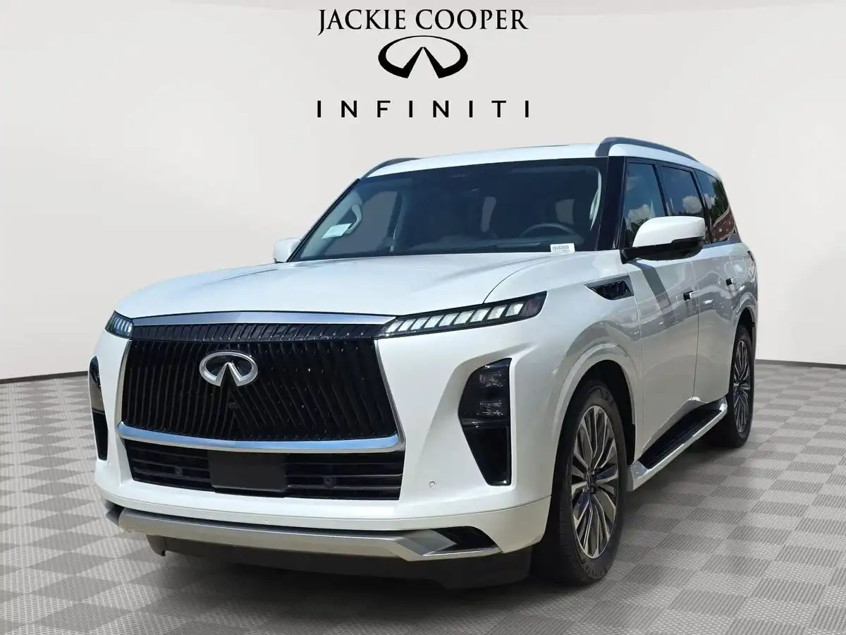 2027 INFINITI QX80 LUXE's photo