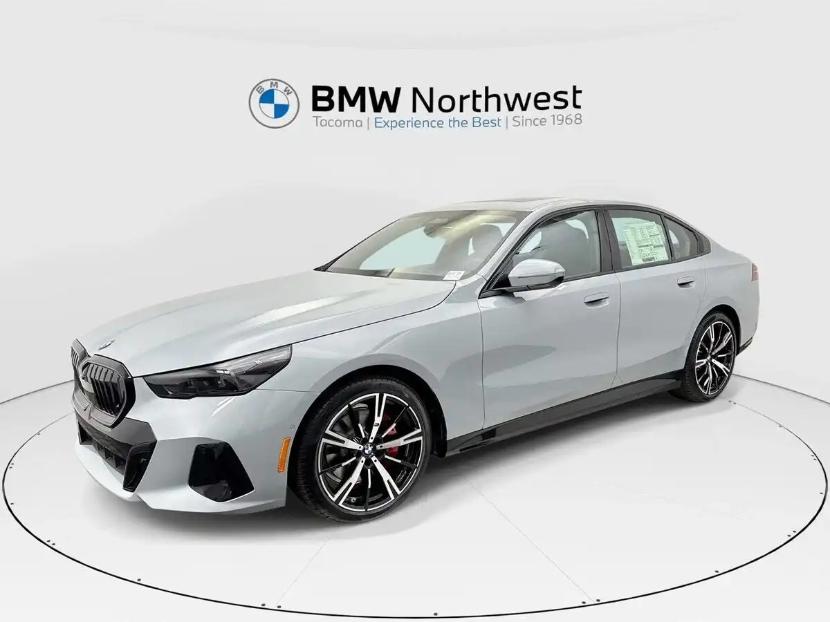 2027 BMW 5 Series 530i xDrive Sedan's photo