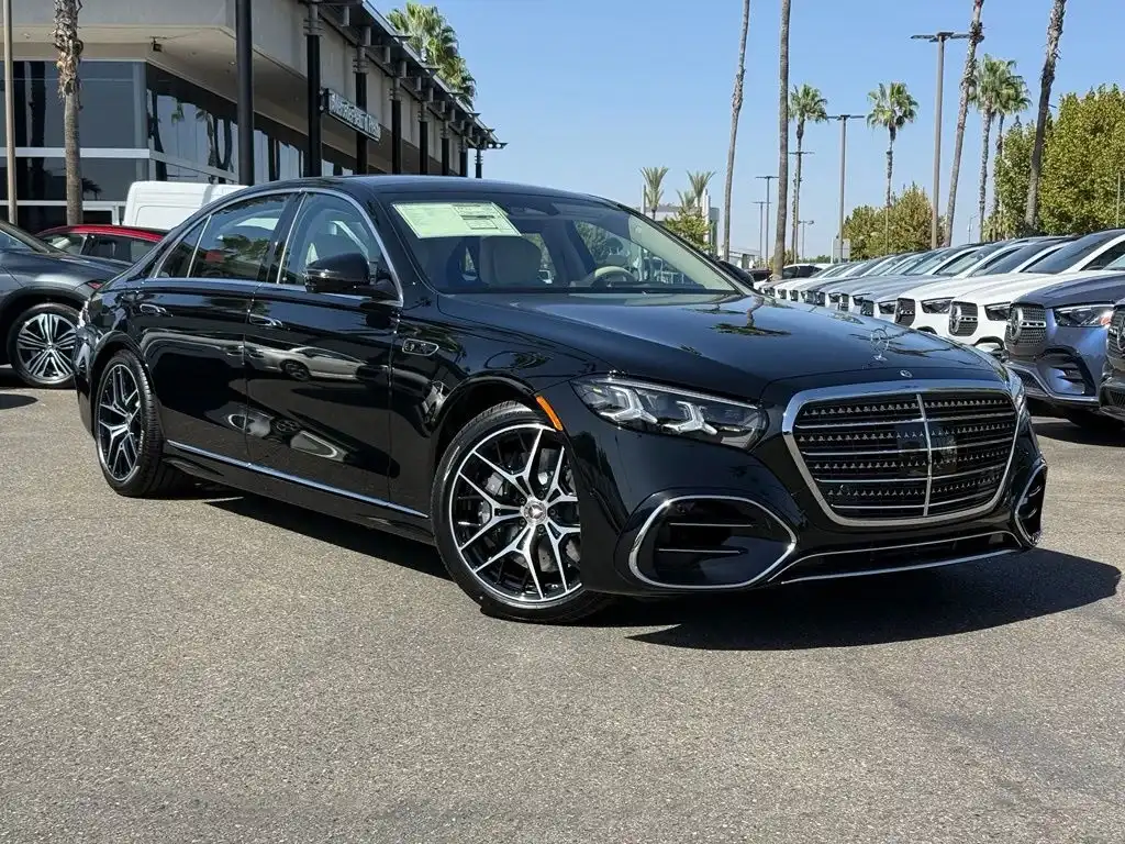 2027 Mercedes-Benz S-Class S580 4MATIC's photo