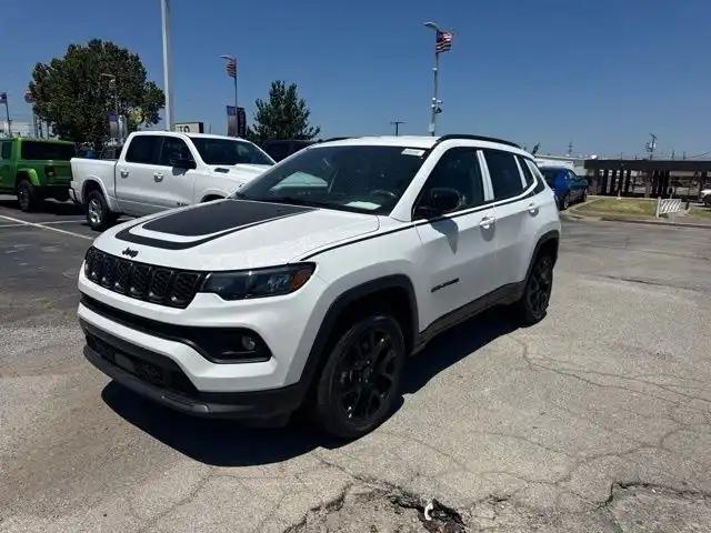 2026 Jeep Compass Altitude 4X4's photo