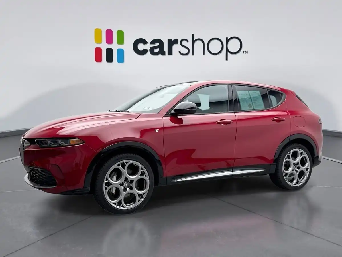 2024 Alfa Romeo Tonale TI's photo