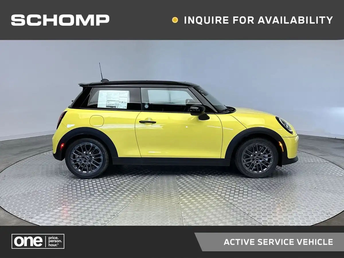 2026 MINI Hardtop Cooper S's photo