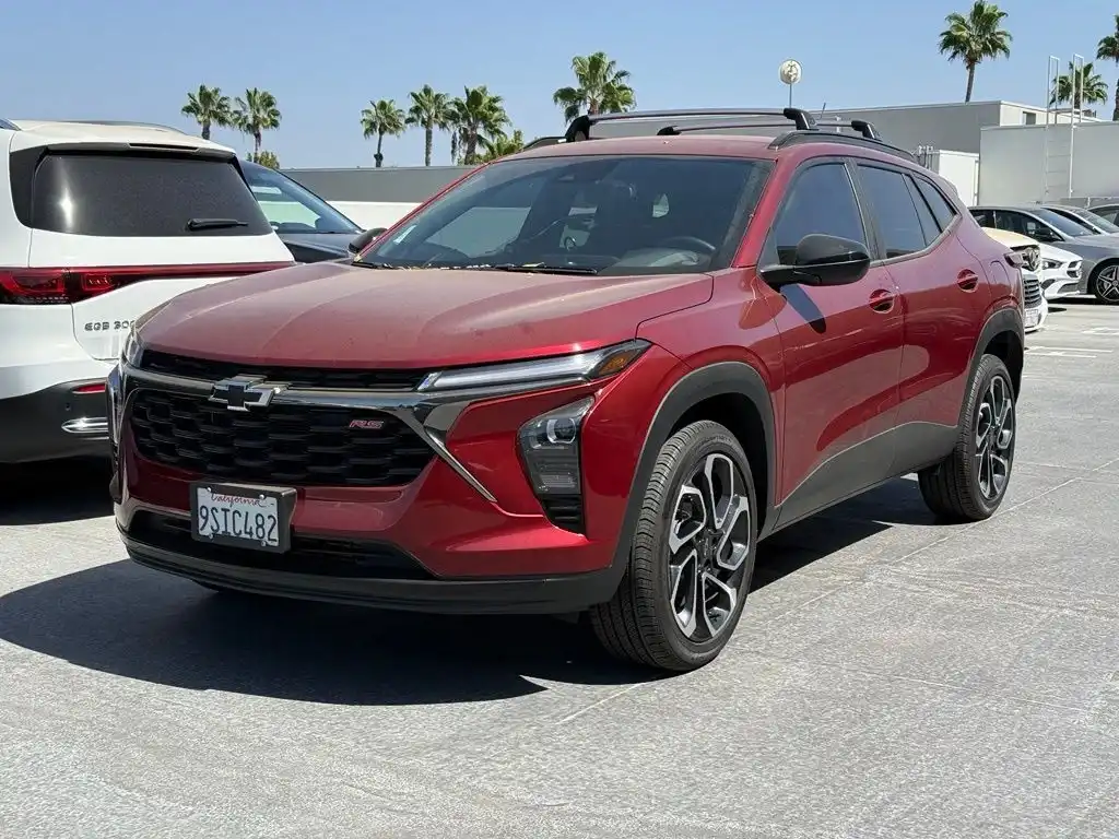 2025 Chevrolet Trax 2RS's photo