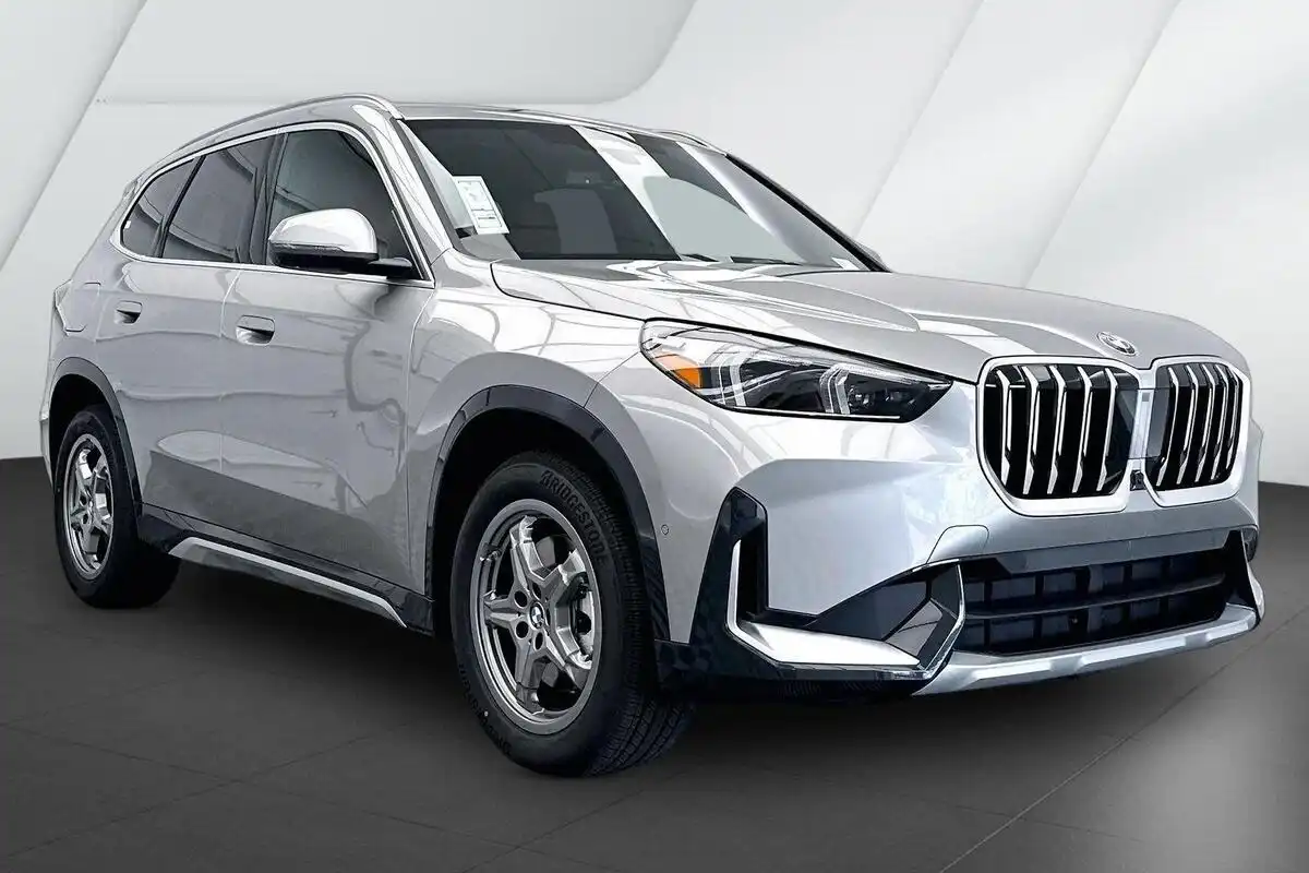 2027 BMW X1 xDrive28i's photo