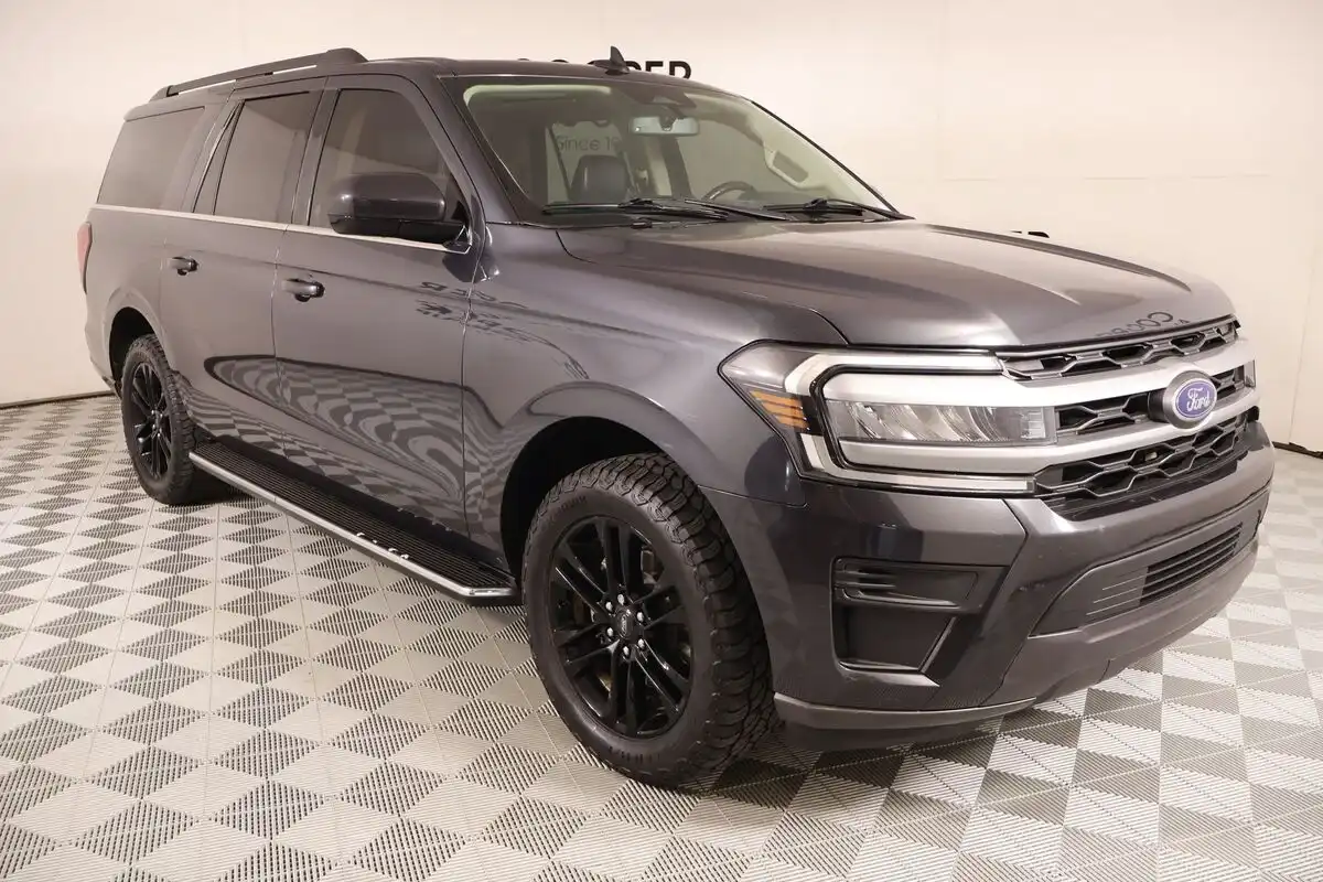 2022 Ford Expedition XLT MAX's photo
