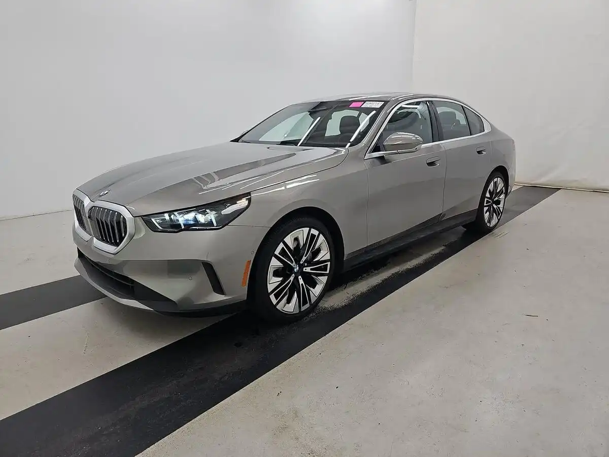 2026 BMW 5 Series 530i Sedan's photo