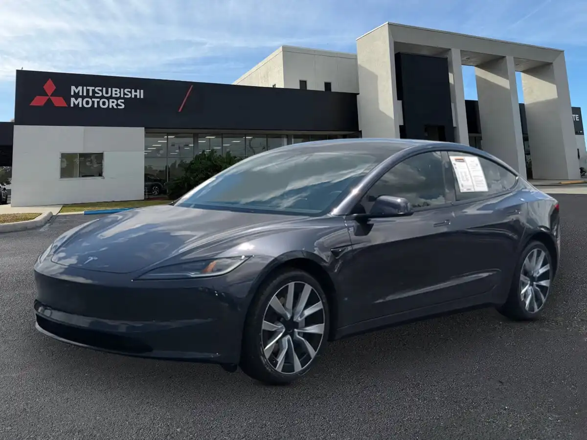 2024 Tesla Model 3 Base's photo