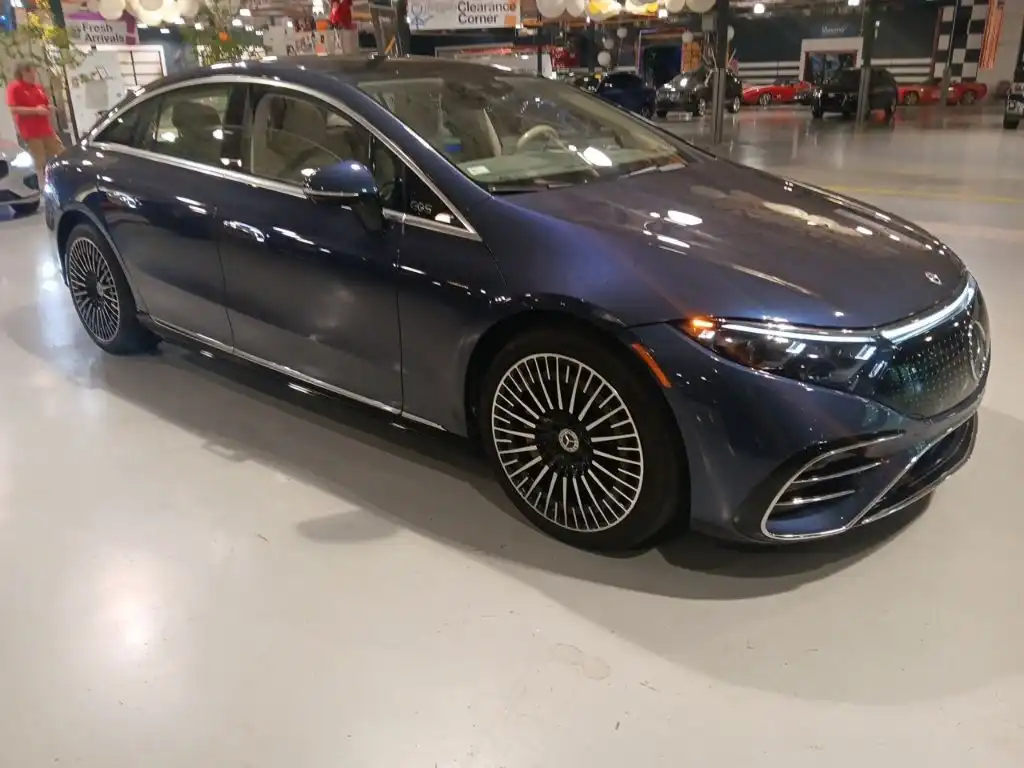 2023 Mercedes-Benz EQS EQS 450 4MATIC's photo
