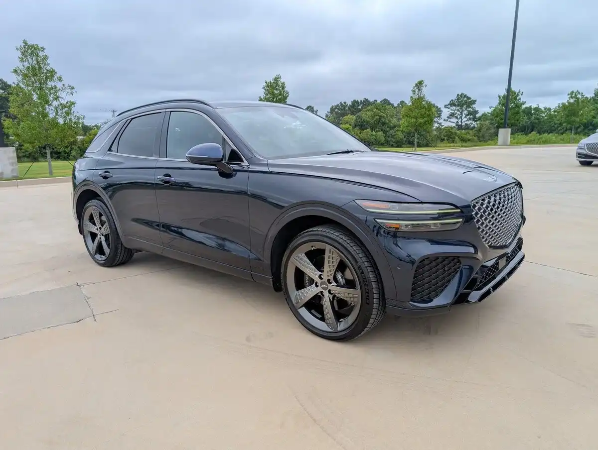 2023 Genesis GV70 3.5T Sport AWD's photo