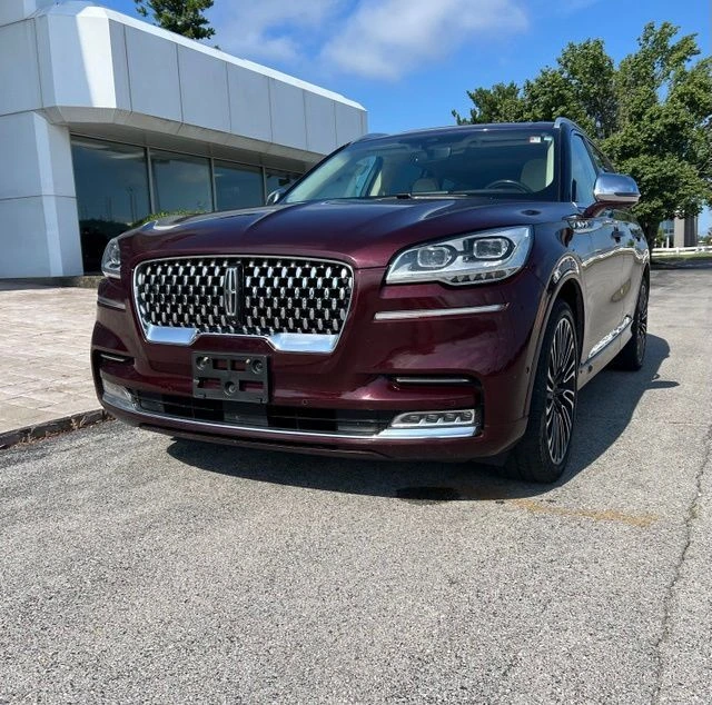 2020 Lincoln Aviator Black Label AWD's photo