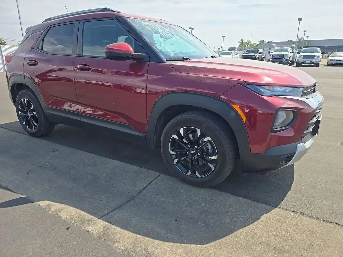 2023 Chevrolet Trailblazer LT's photo