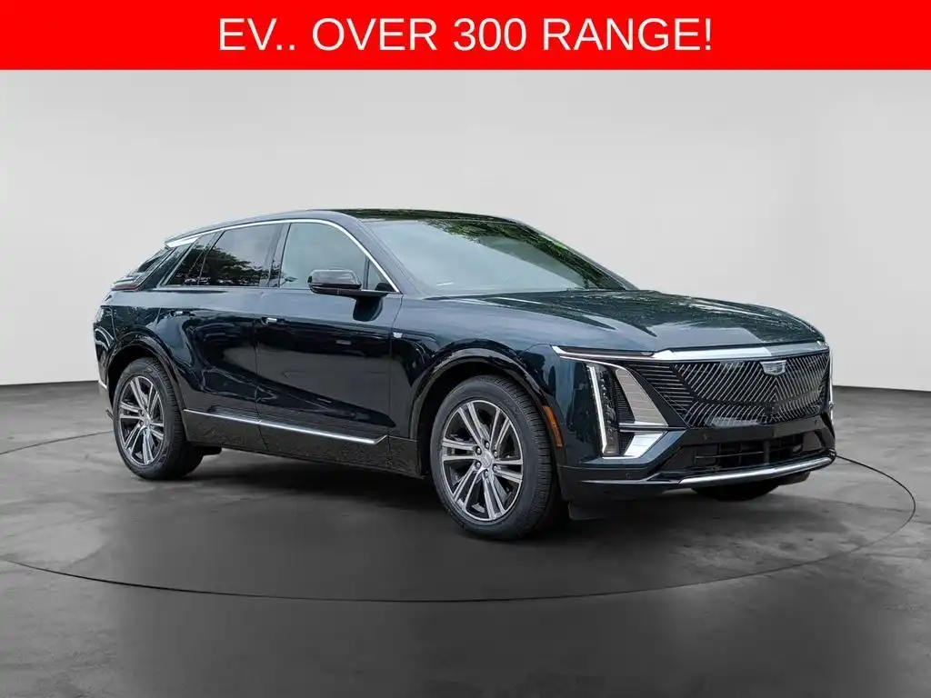 2024 Cadillac Lyriq Luxury 2 AWD's photo