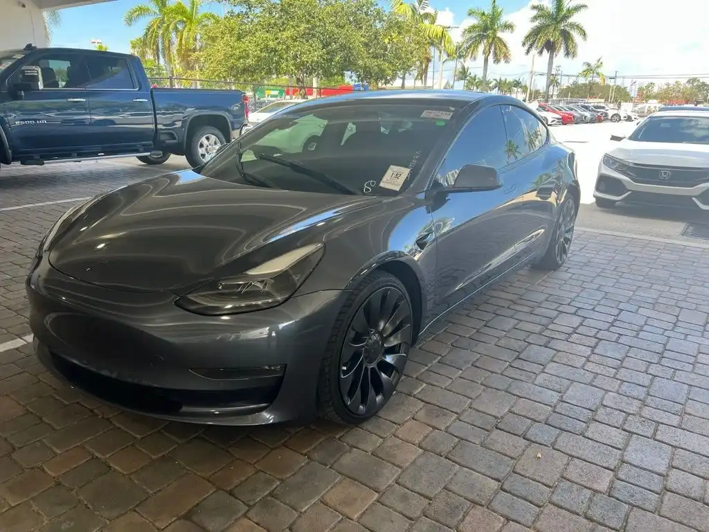 2021 Tesla Model 3 Performance Dual Motor All-Wheel Drive's photo