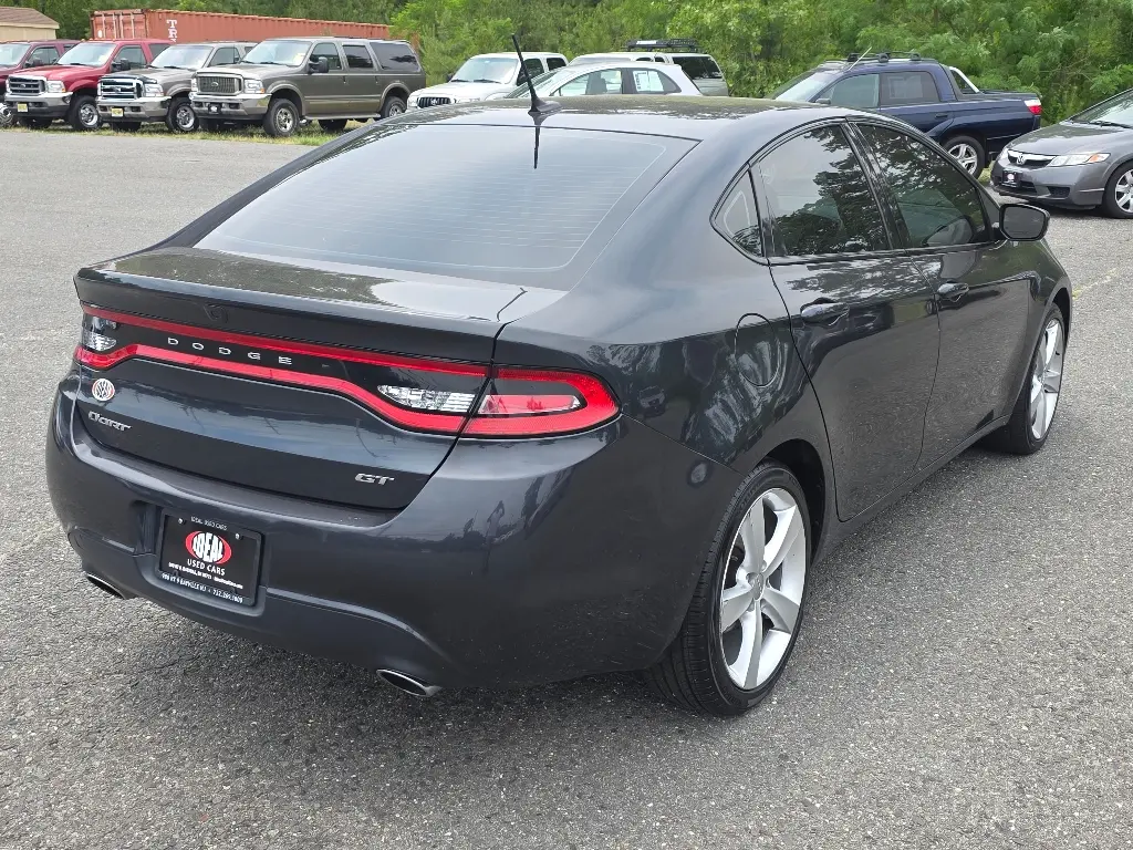 2014 Dodge Dart 2.4 GT photo 5