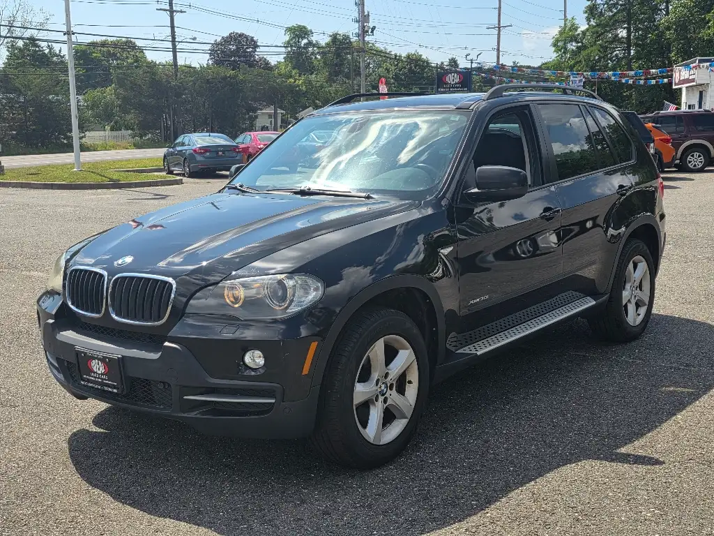 2010 BMW X5 xDrive30i's photo