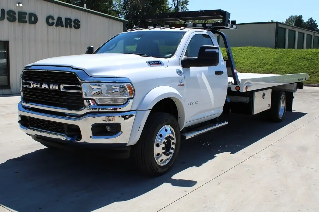 2024 RAM 5500 SLT Regular Cab LWB DRW 205" WB's photo