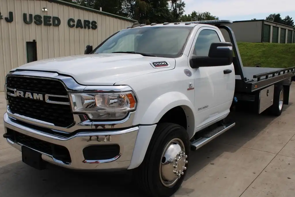 2024 RAM 5500 SLT Regular Cab LWB DRW 205" WB's photo