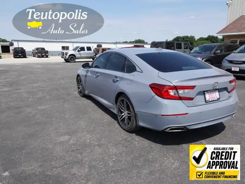 2022 Honda Accord 2.0T Touring Auto's photo