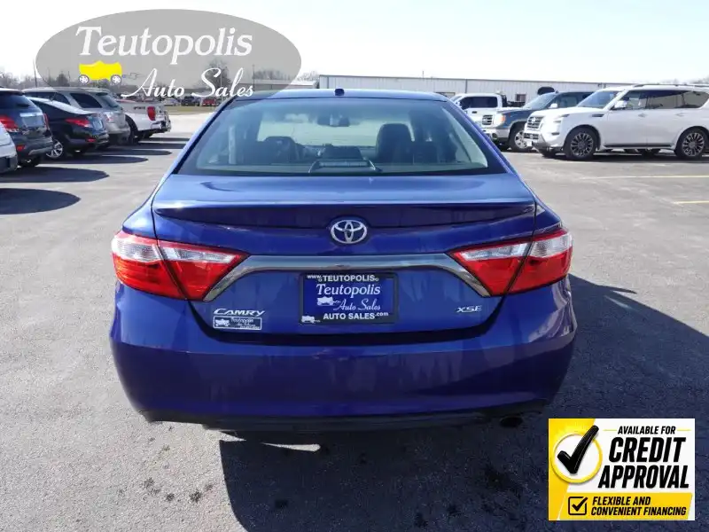 2015 Toyota Camry 2.5 Auto XSE's photo
