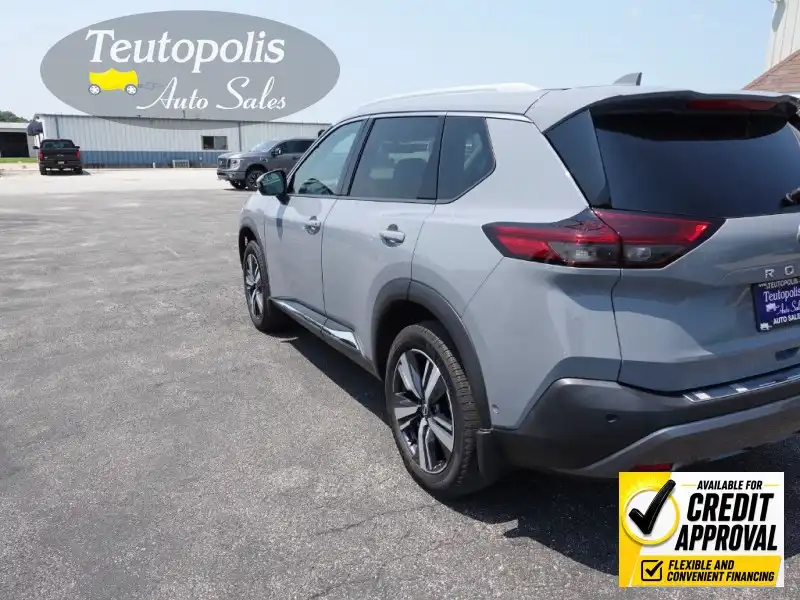 2023 Nissan Rogue SL AWD's photo