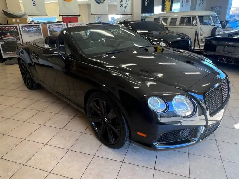2015 Bentley Continental GT Convertible V8's photo