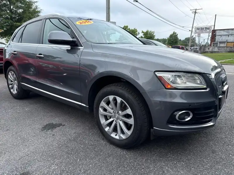 2015 Audi Q5 2.0T quattro tiptronic Premium Plus's photo