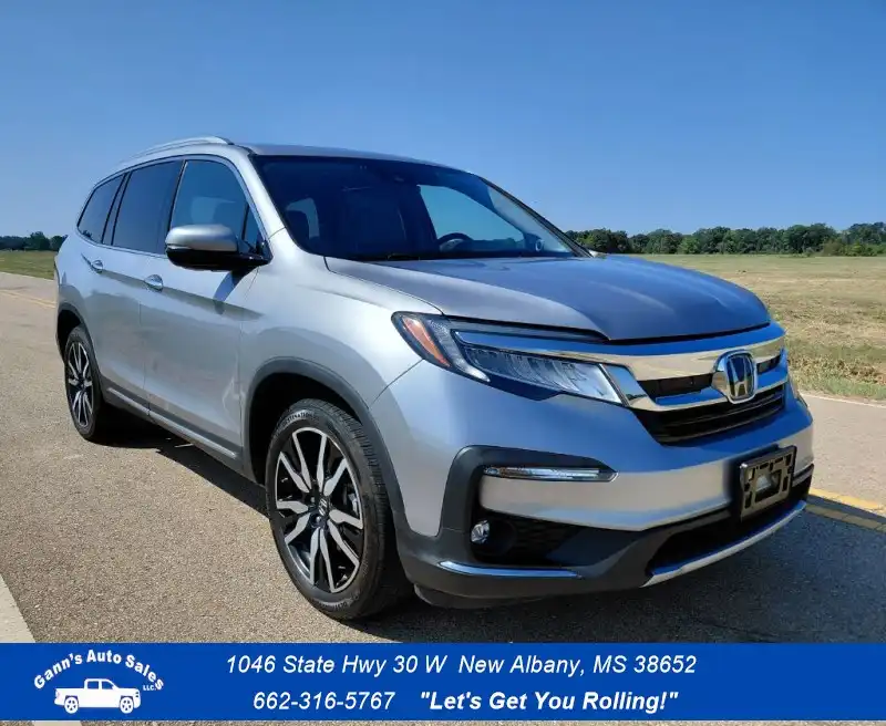 2022 Honda Pilot Touring AWD 7's photo