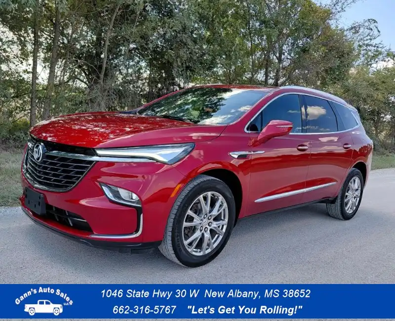 2024 Buick Enclave Essence AWD's photo