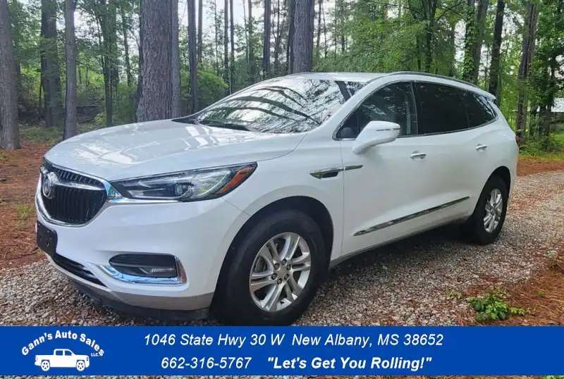 2020 Buick Enclave Essence's photo