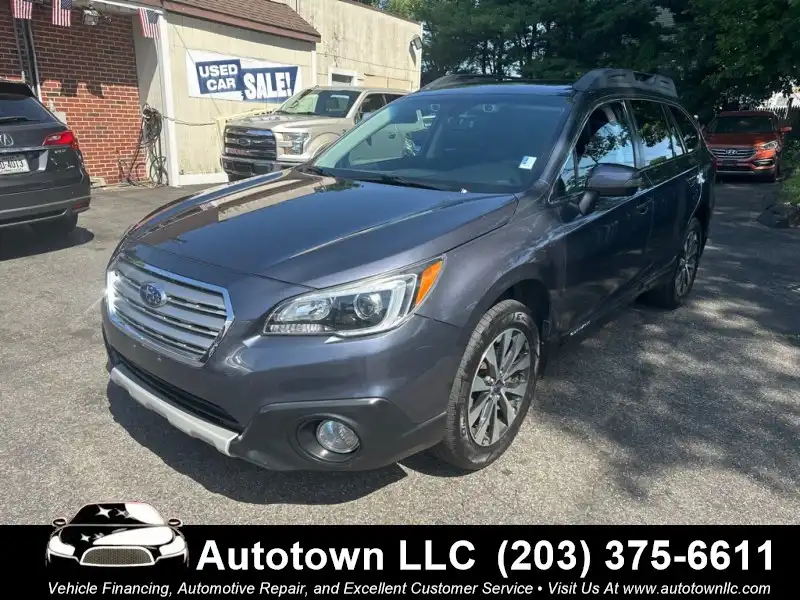 2017 Subaru Outback 2.5i Limited's photo