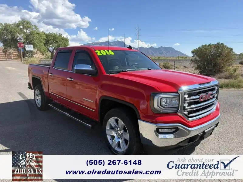 2016 GMC Sierra SLT 2WD Crew Cab Short Box's photo