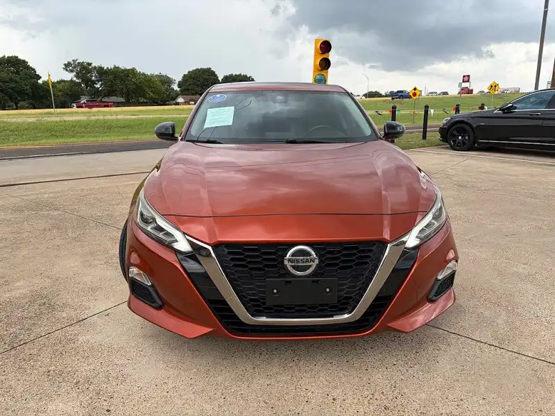2020 Nissan Altima 2.5 SR's photo