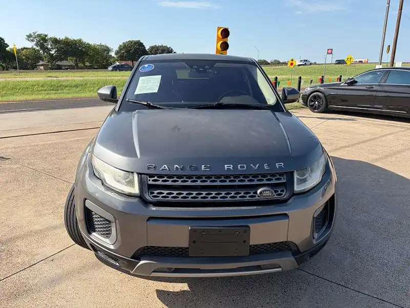 2016 Land Rover Range Rover Evoque SE's photo