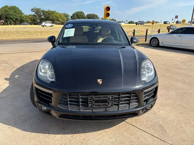 2017 Porsche Macan S's photo