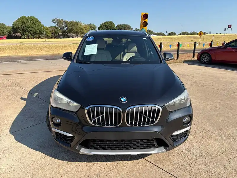 2019 BMW X1 sDrive28i's photo