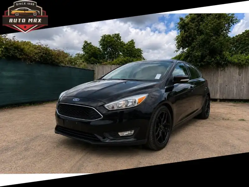 2016 Ford Focus 5 Door Hatch SE's photo
