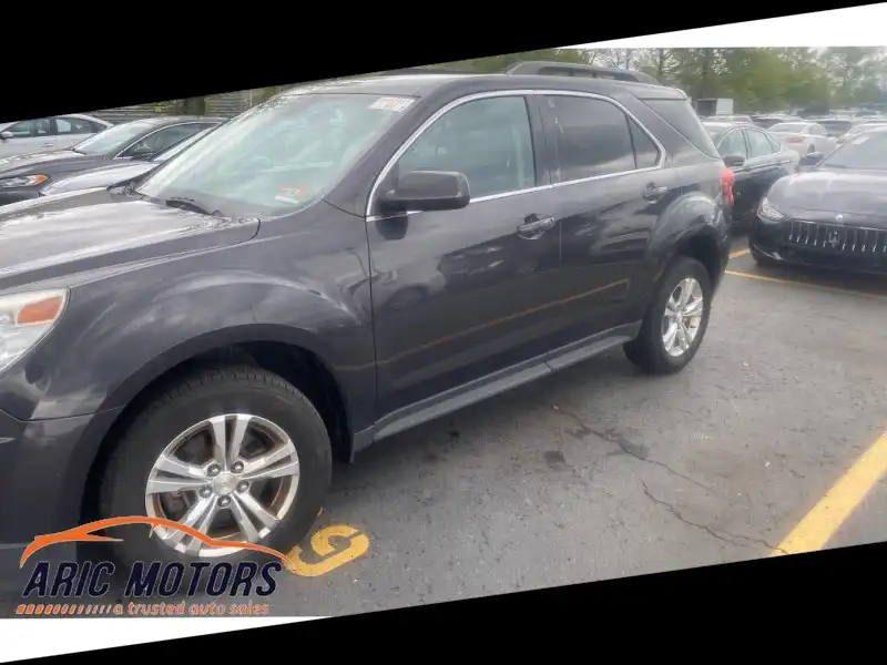 2011 Chevrolet Traverse 1LT AWD's photo