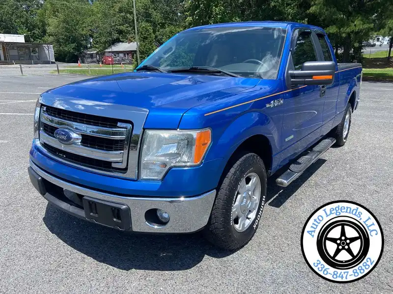 2013 Ford F-150 XLT SuperCab 145-in's photo