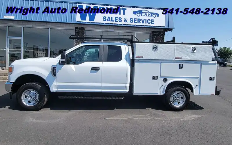 2022 Ford F-250 XL 4x4 SuperCab 8' Box's photo