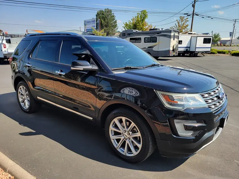 2017 Ford Explorer Limited 4WD photo 4