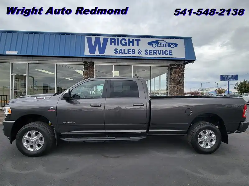 2022 RAM 3500 Big Horn 4WD Crew Cab LWB's photo