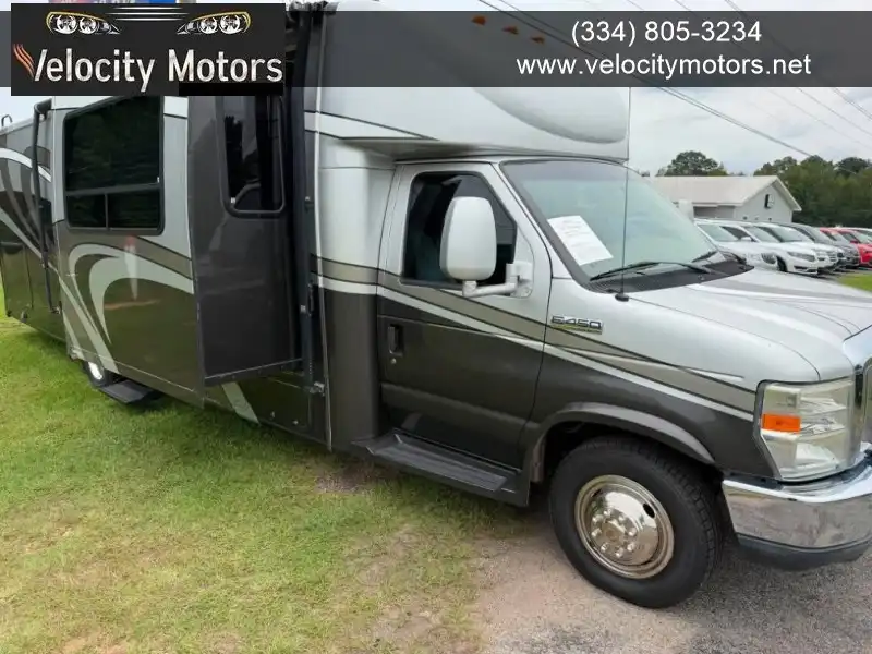 2008 Ford E-Series's photo