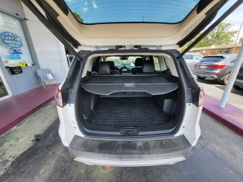 2013 Ford Escape Titanium photo 4