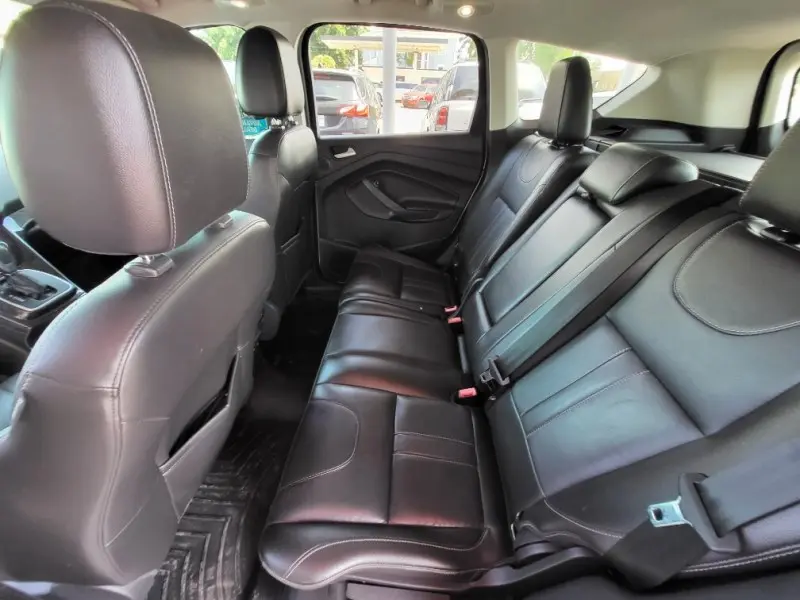 2013 Ford Escape Titanium photo 5