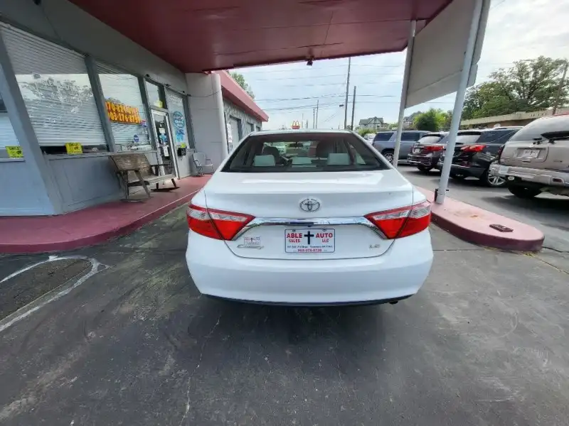 2017 Toyota Camry 2.5 Auto LE's photo