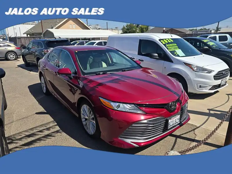 2020 Toyota Camry 2.5 Auto XLE AWD's photo