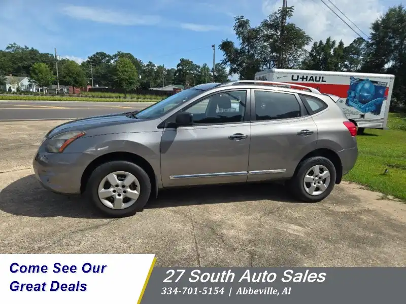 2014 Nissan Rogue Select S FWD's photo