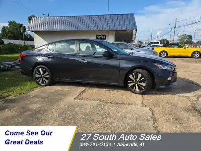 2022 Nissan Altima 2.5 SV's photo