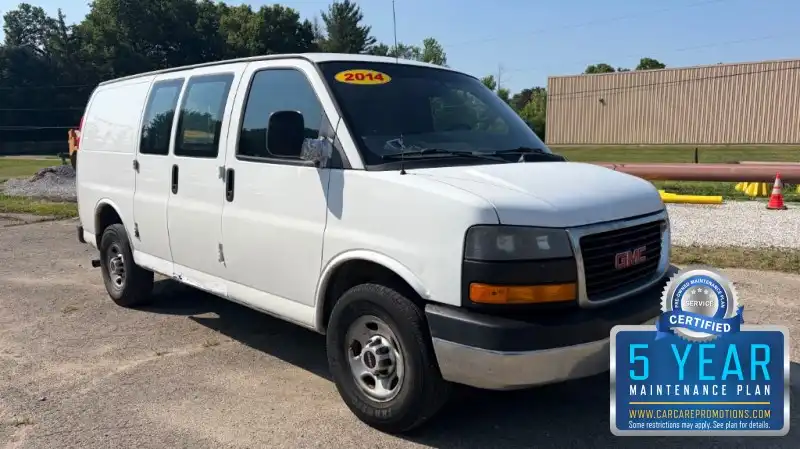 2014 GMC Savana 2500 Cargo Van's photo